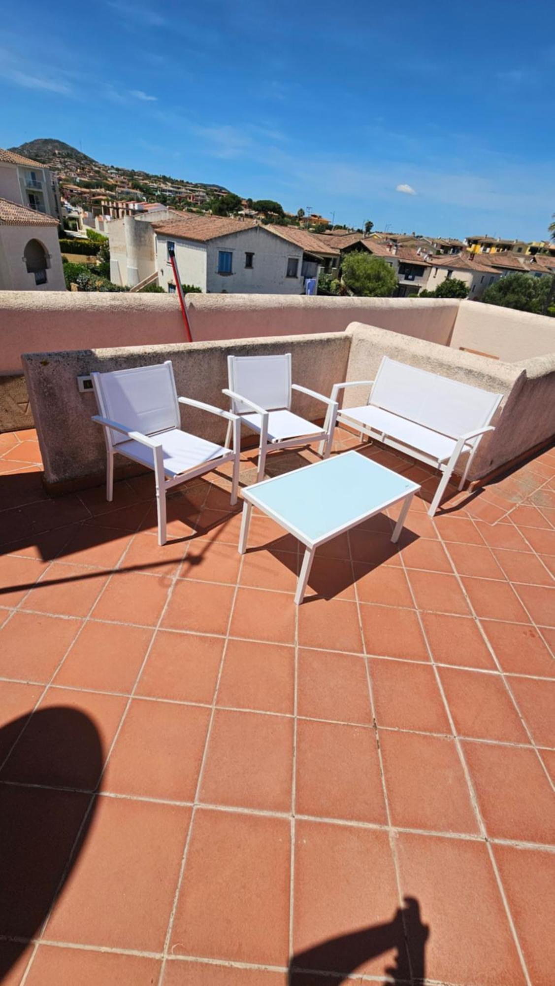 Appartamento Le Vele Loiri Porto San Paolo Exterior foto